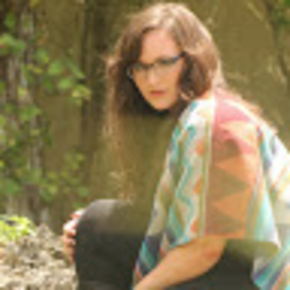 Meet your Posher, Alexis r